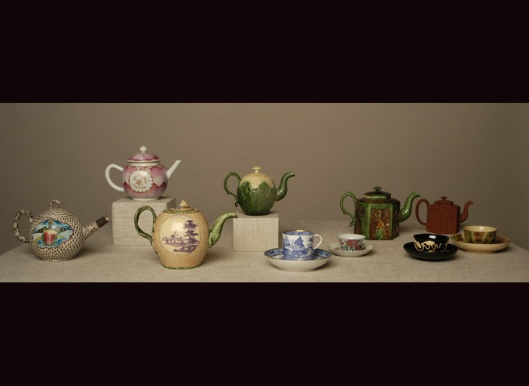 English Tea Pots and Cups c. 1740 - 1810 from Milwakee Art Gallery